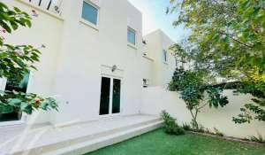 Affitto Townhouse Al Furjan