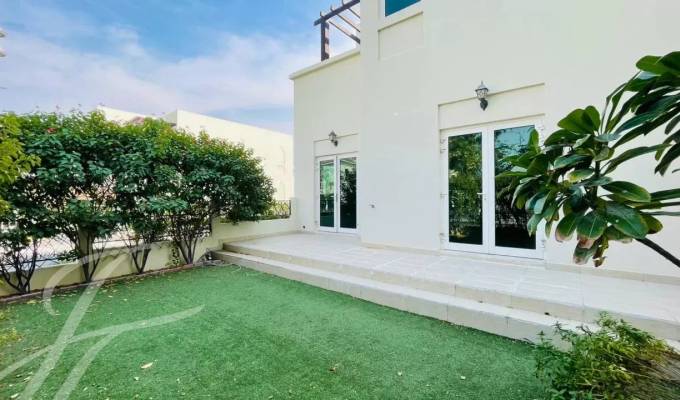 Affitto Townhouse Al Furjan